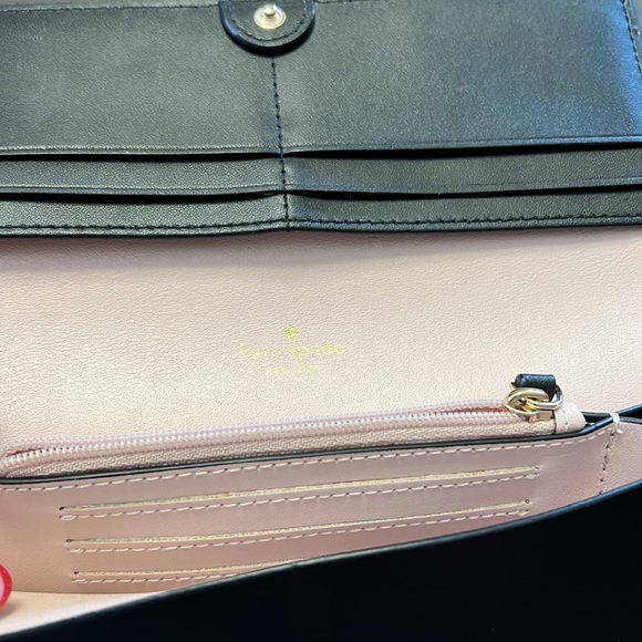 Kate Spade wallet - Picture 5 of 7